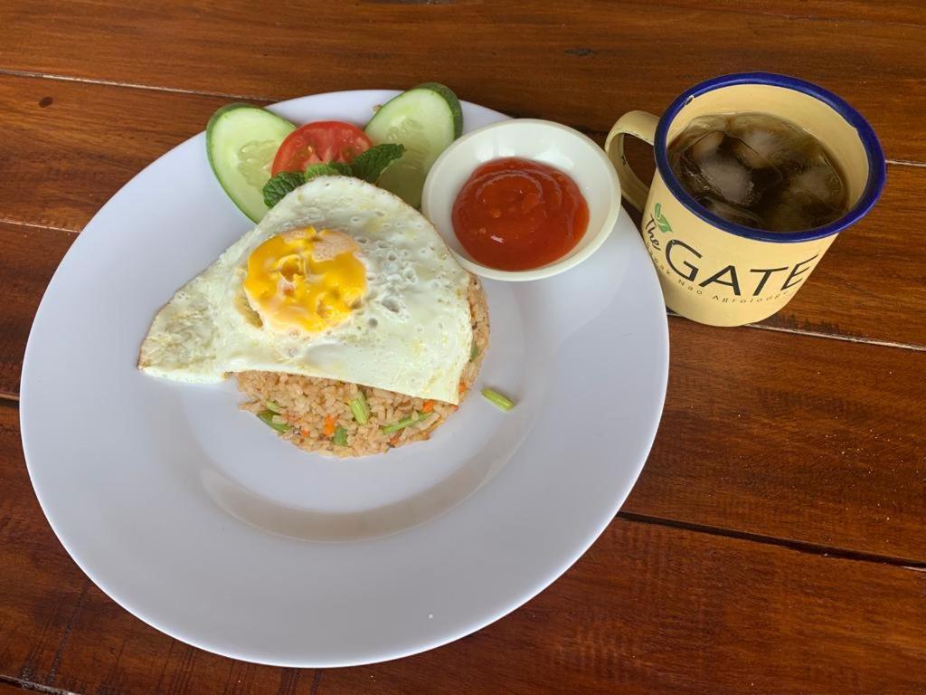 ホテル The Gate Rinjani Sajang エクステリア 写真